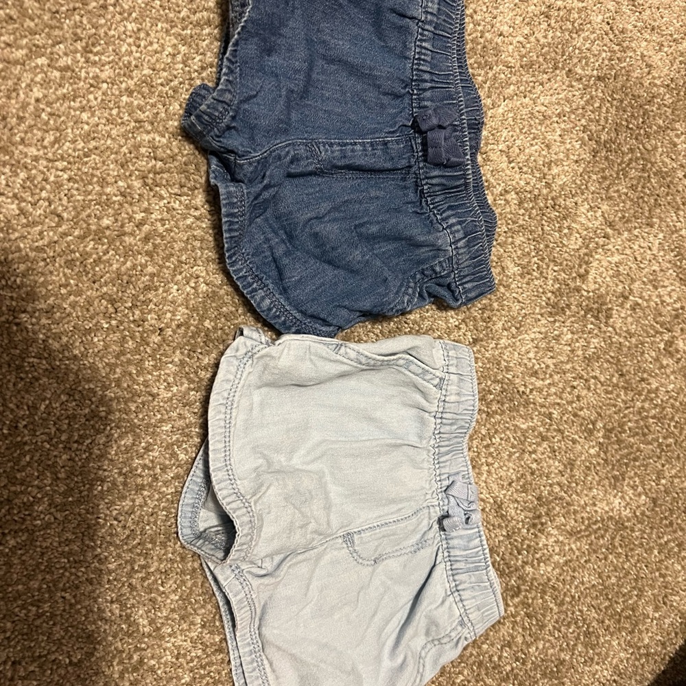 Set of Two Denim Shorts - Dark Blue and Light Blue size 2T